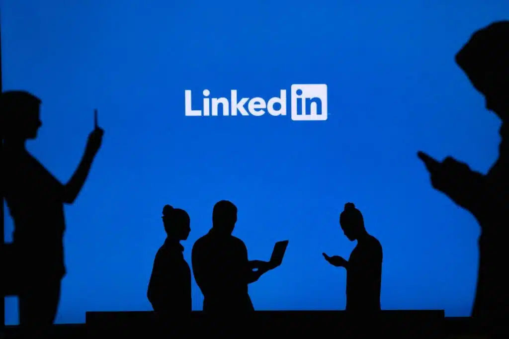 企業LinkedIn社群經營指南：直擊決策者，開拓B2B跨國商機